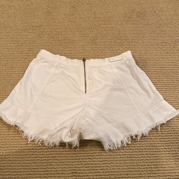 White Ruffle Shorts - Picture 2 of 2